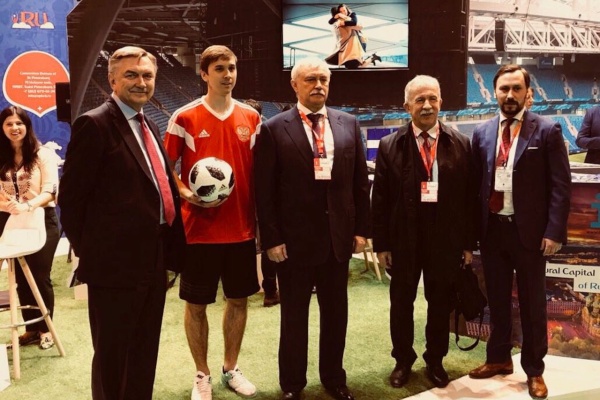 В рамках выставки FITUR 2018 Петербург был представлен на высшем уровне
