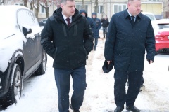 Врио главы администрации Сергей Петриченко проверил качество зимней уборки и оперативную отработку обращений жителей