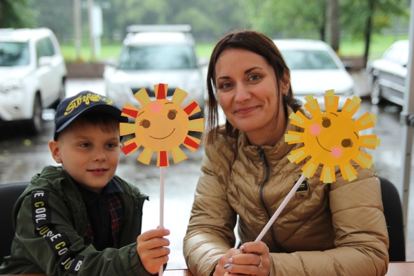Больших и маленьких жителей Кировского района приглашают присоединиться к проекту «Арт Балкон»