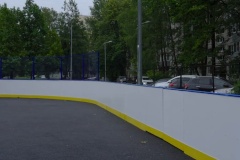 Во дворе на проспекте Культуры появилась обновлённая спортивная площадка