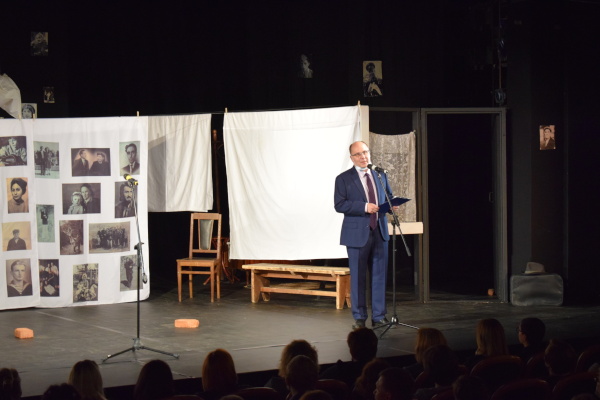 Награждение лучших работников сферы образования Невского района