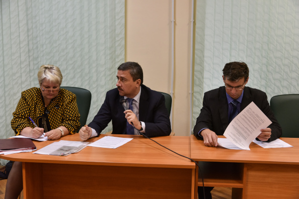 В  Центре социальной помощи семье и детям Кронштадтского района Санкт‑Петербурга»  состоялось выездное заседание Комиссии по делам несовершеннолетних и защите их прав.