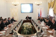 Анатолий Котов: В 2013 году Санкт‑Петербург перевыполнил контрольный показатель по обеспечению граждан доступным и комфортным жильем
