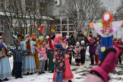 Уличные празднования Масленицы в Калининском