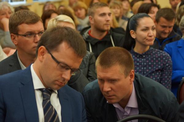 В муниципальных образованиях Адмиралтейского района завершились встречи с населением