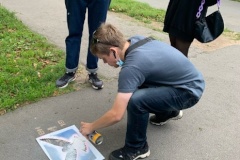 Молодежь Калининского поддержала городскую акцию "Синяя птица - безопасная территория".